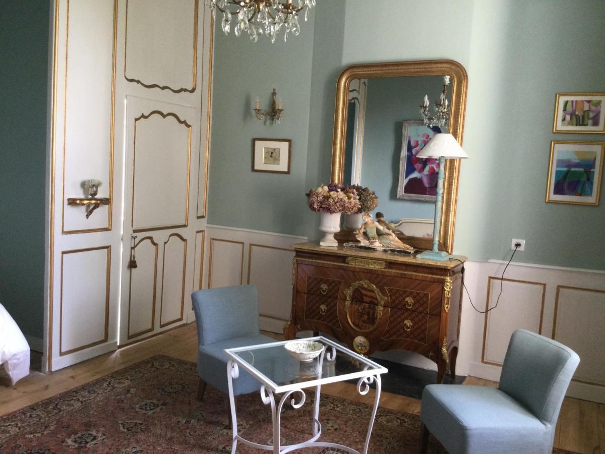 Bed and Breakfast L'Orangerie Du General Saint-Jean-dʼAngély Esterno foto